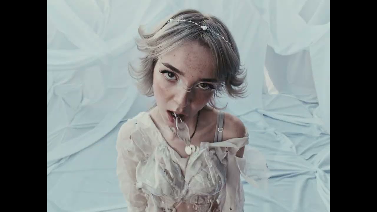 Sophie Powers – muddy