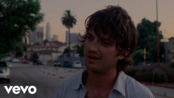 Tame Impala – Loser