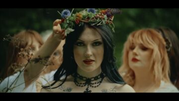 VENUS GRRRLS – Ivy Tree
