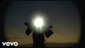 Vera Blue – Parallel Desire