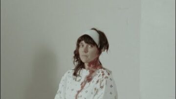 Courtney Barnett – Stay In Your Lane