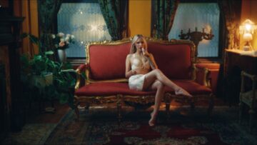 Grace VanderWaal – High