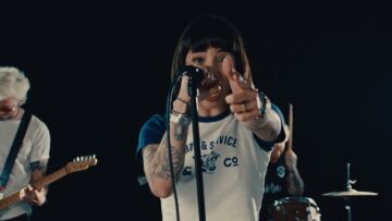 Karen Dió – Cut Your Hair