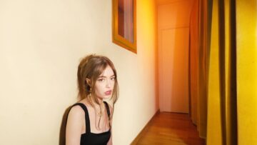 mermaidonmars – Cognitive Dissonance