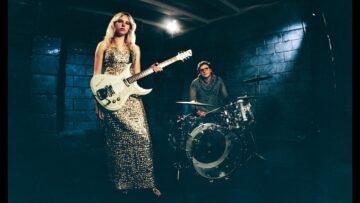 Earth Tongue – Orbit of a Witch