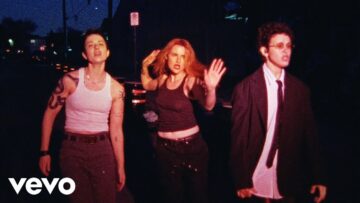 MUNA – Dancing On The Wall