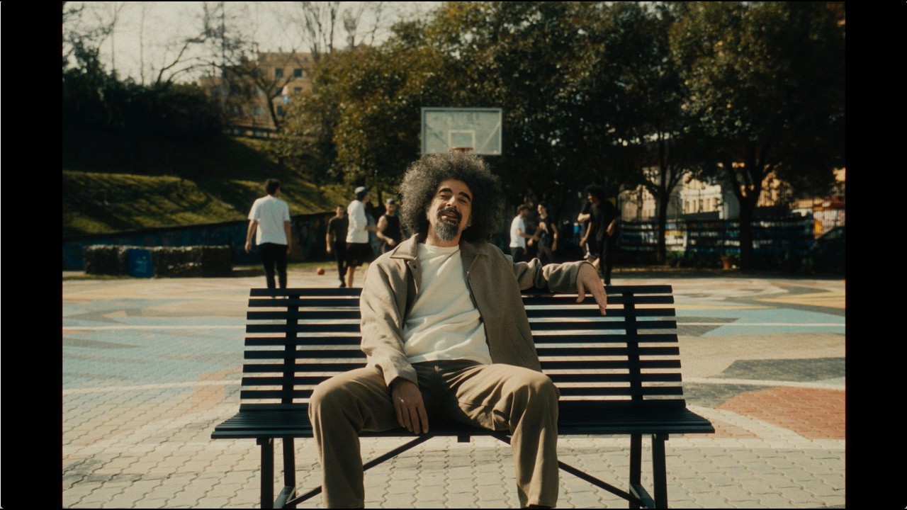 CAPAREZZA – COME LA MUSICA ELETTRONICA