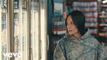 Kacey Musgraves – Dry Spell