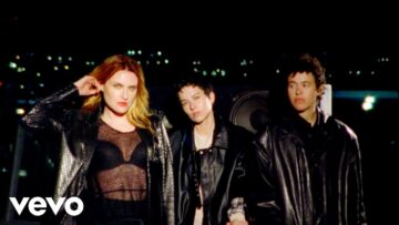 MUNA – So What