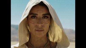 SEVDALIZA – STRONG BECAUSE YOU ARE