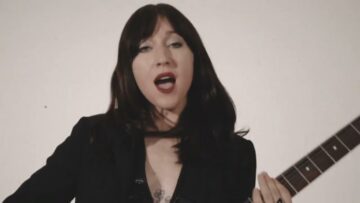 Lauren Lakis – Heaven Felt Too High