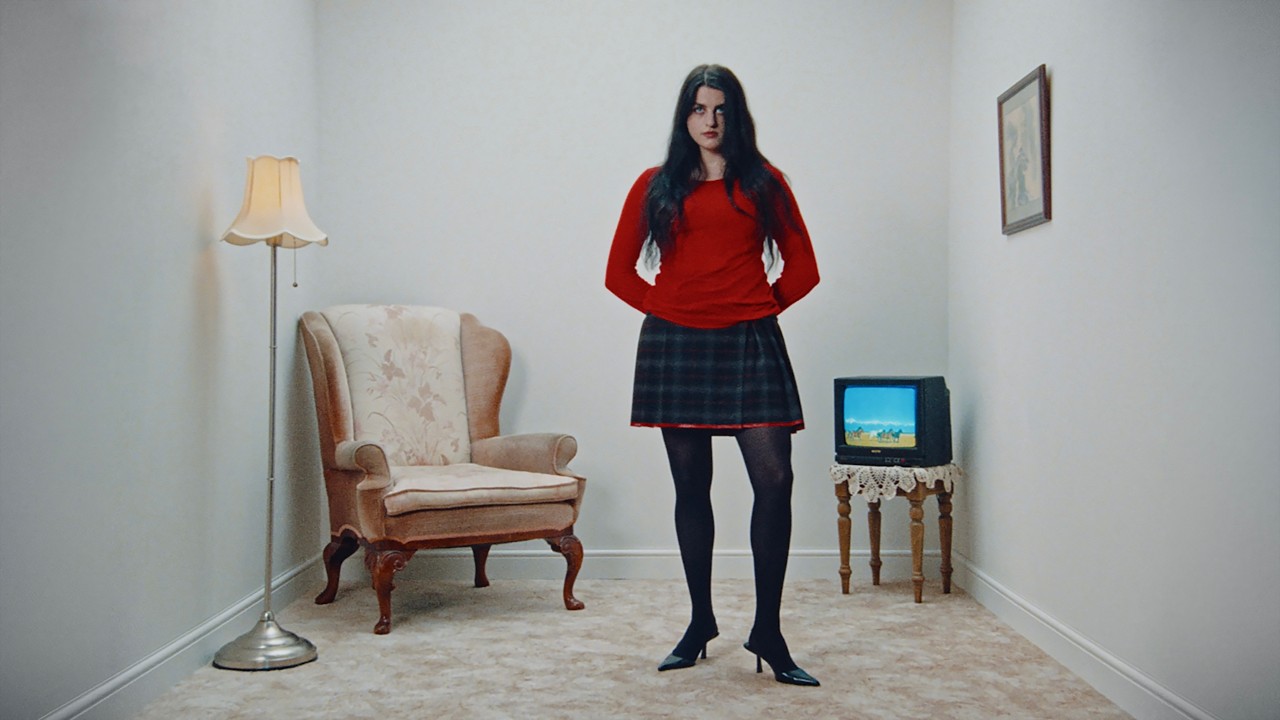 Modern Woman – Johnny’s Dreamworld