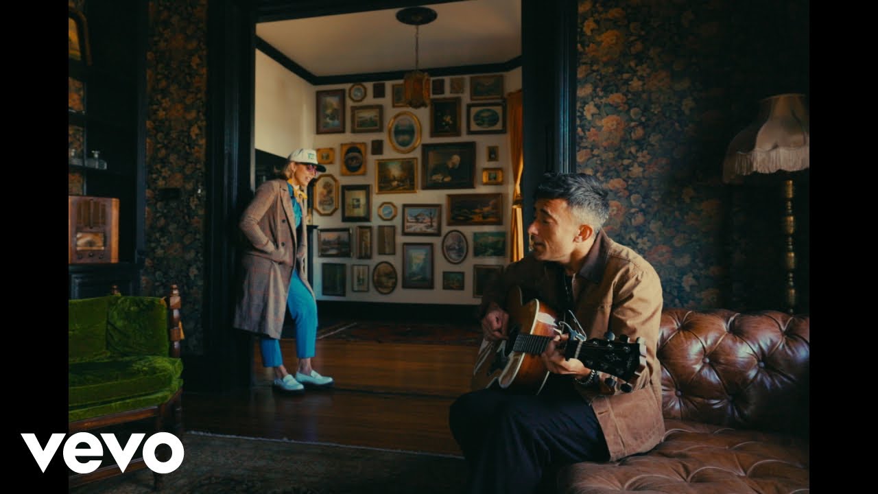 Phil Wickham, Jamie MacDonald – Flowers (with Jamie MacDonald)