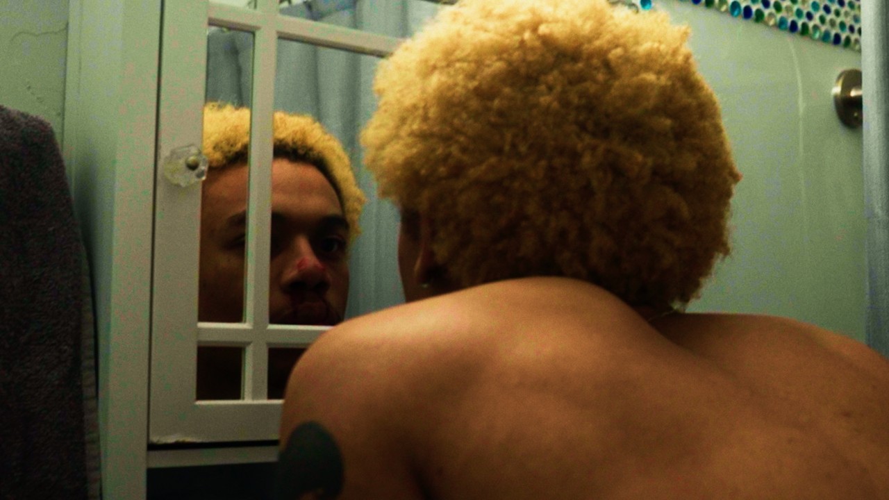casi – INTRUSIVE THOUGHTS